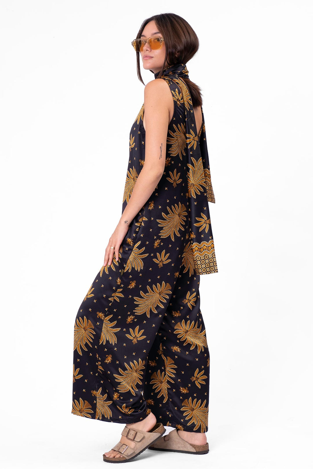 Noble Charm Gold
