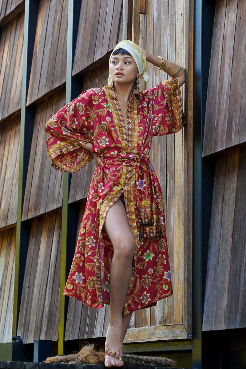 Ruby Reverie Ruby Reverie – Rafikimono